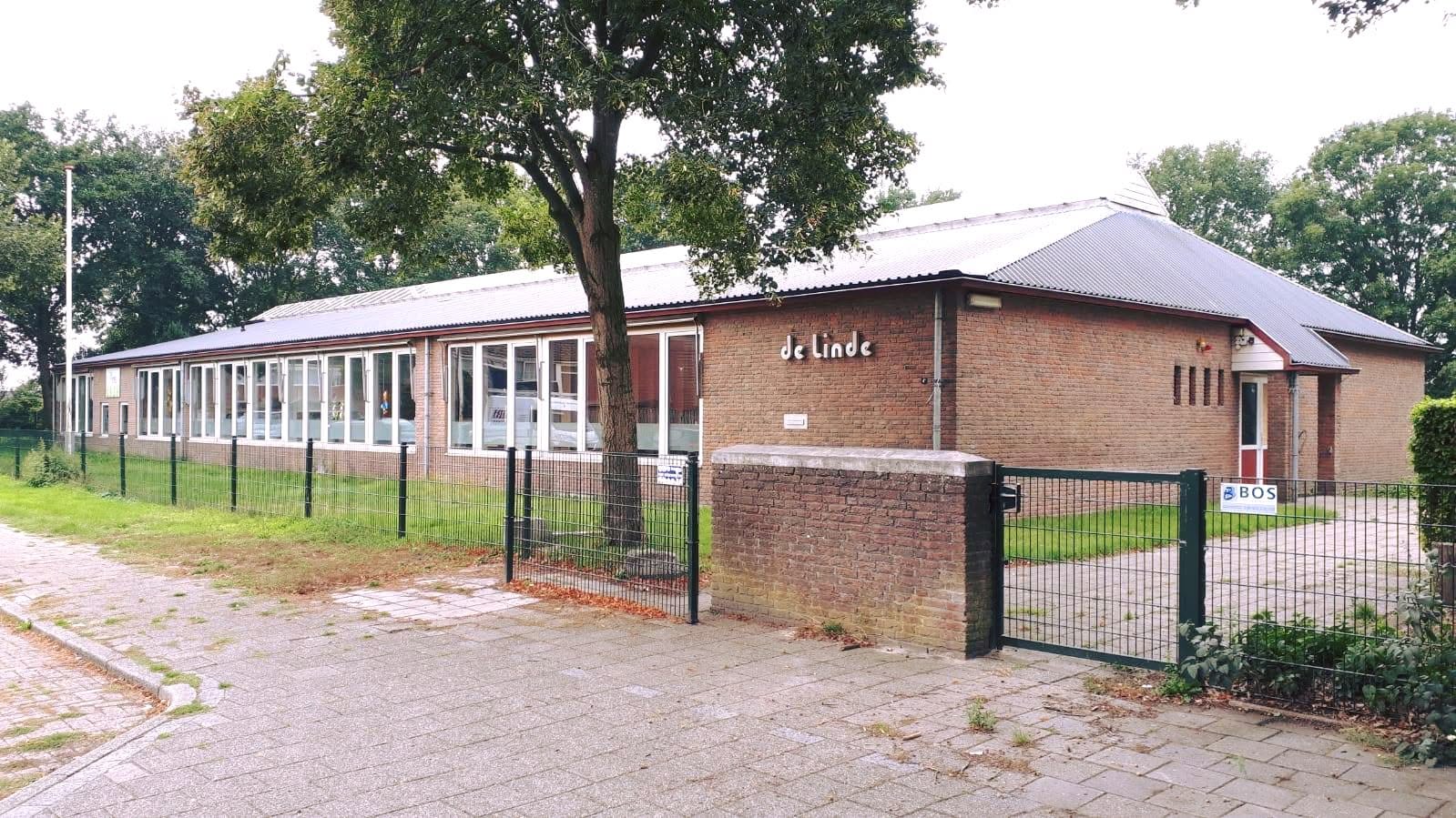 Het gebouw van Lichtpunt in Vroomshoop.
